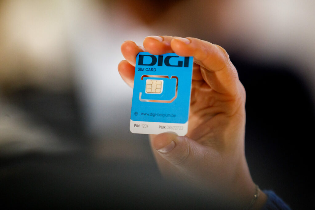 DIGI to start selling mobile phone contracts in Belgium's post offices