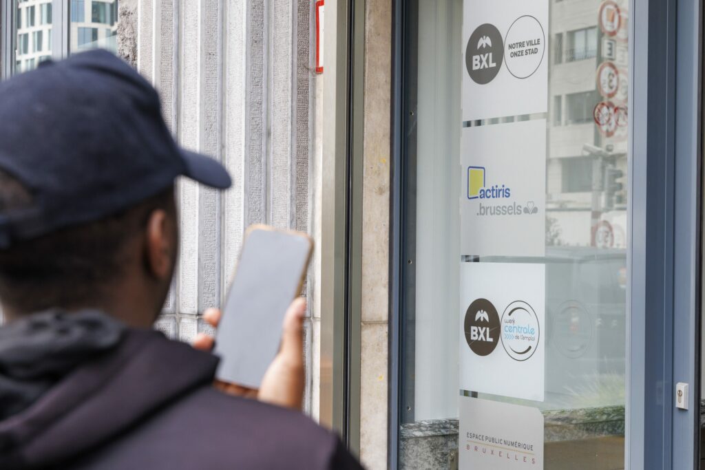 De Wever reforms leading to 'unjustified' erosion of rights in Belgium, experts say