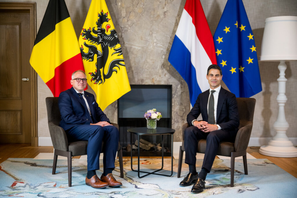 Dutch and Flemish prime ministers discuss cooperation on ports, competitiveness, and energy