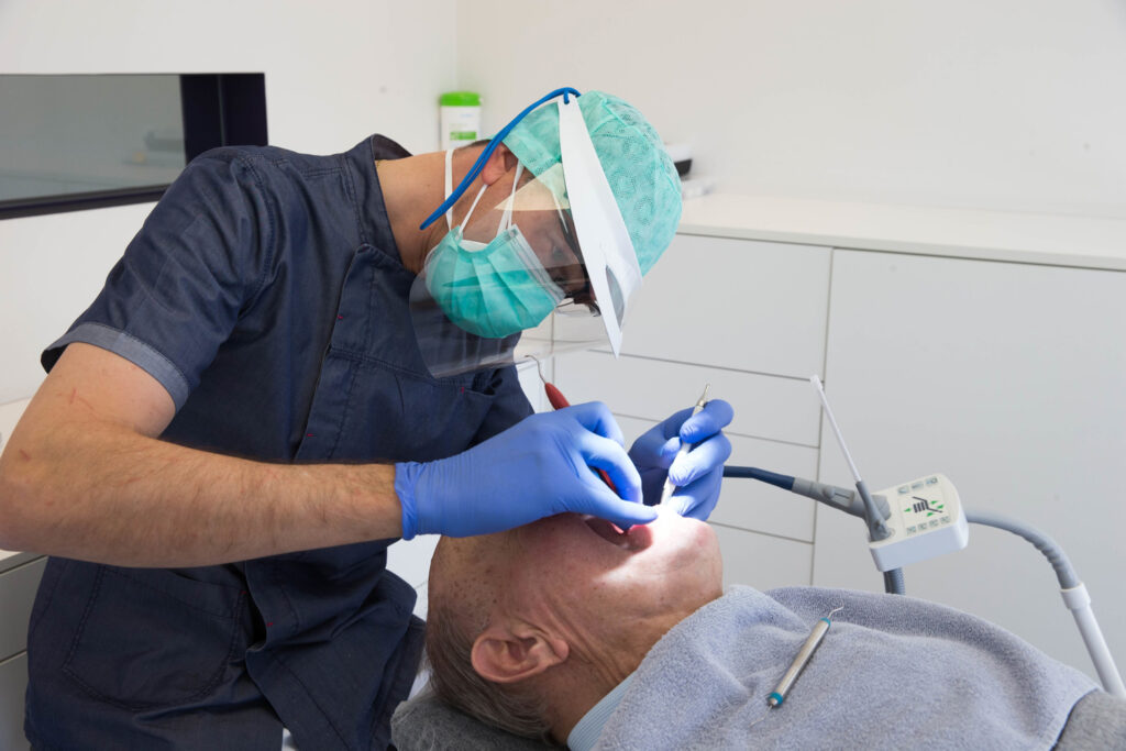 Certain patients soon to enjoy lower Dentist fees in Belgium