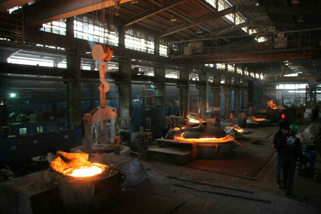 EU curbs on steel imports set to tighten as global glut looms