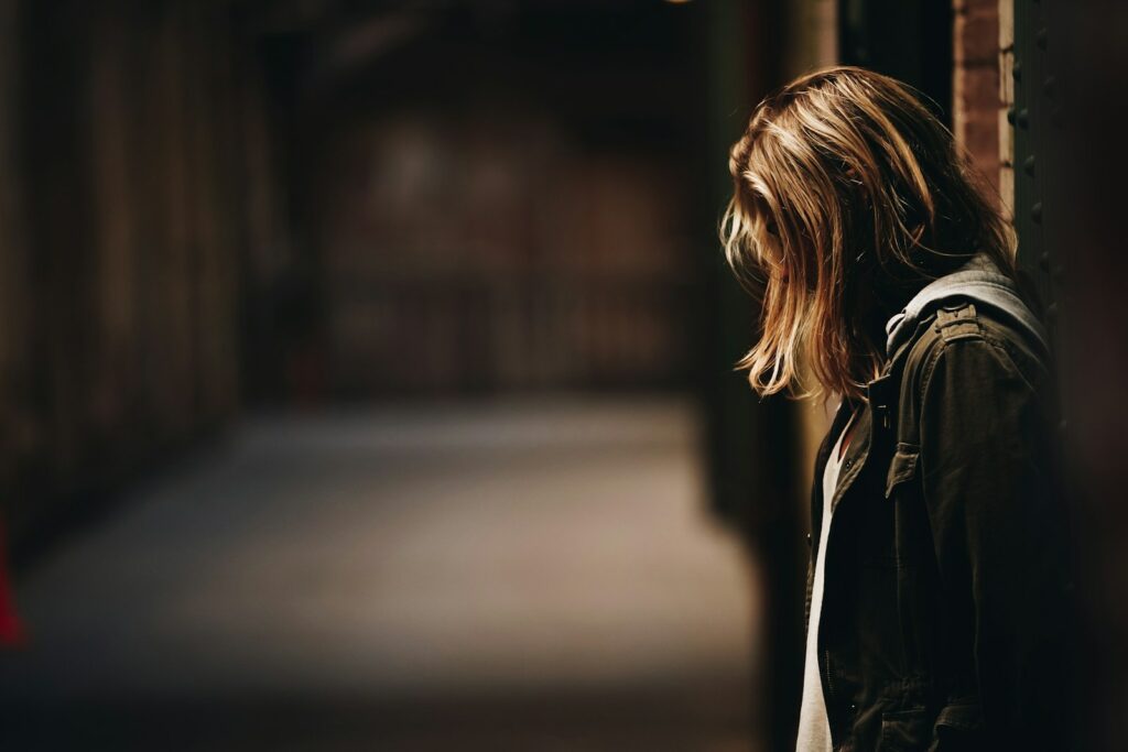 Youth deprivation stagnant across EU as overall poverty risks worsen in 2025