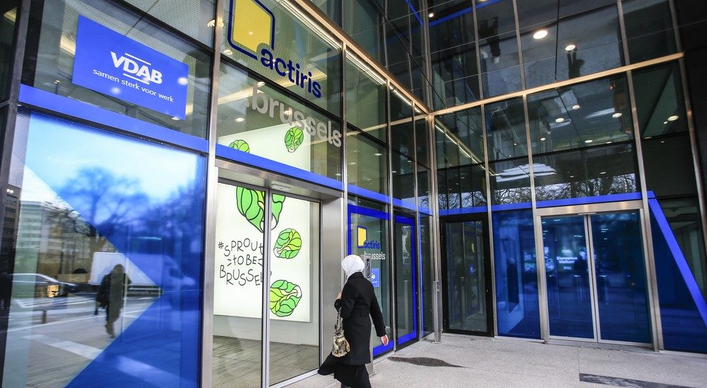 One in ten unemployed who lost benefits in recent reforms has found work