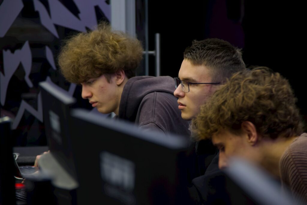 Young people in EU face rising tide of online hostility