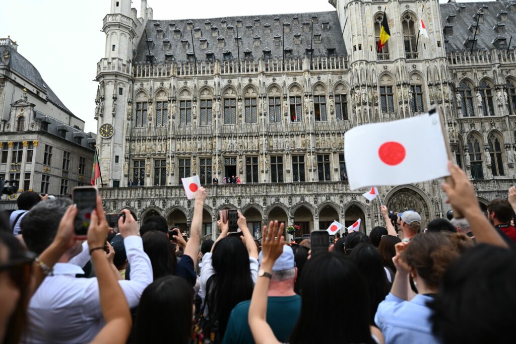 Japanese Emperor treated to official state ceremony in Brussels