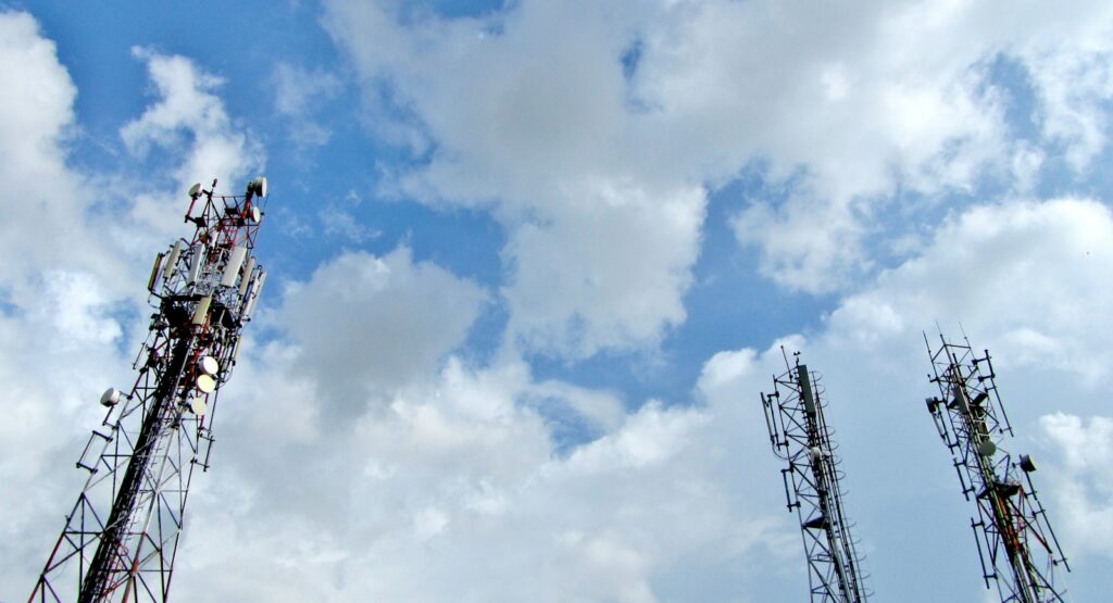 EU clears joint US takeover in telecom sector with no competition fears