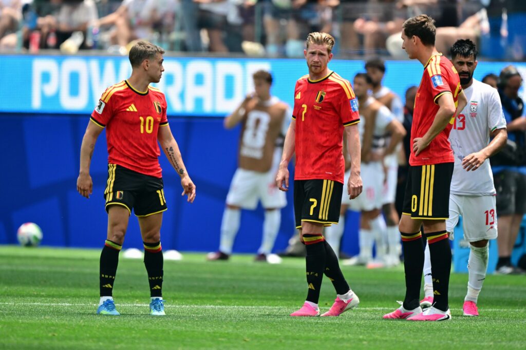 Ten-man Belgium held to disappointing draw by Iran