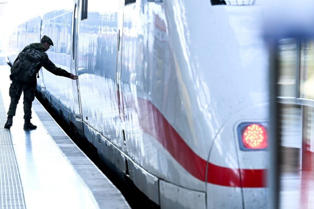 Germans reopen Berlin-Hamburg rail link after 10 months of construction