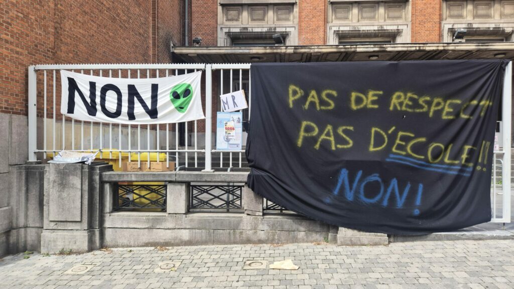Brussels unions warn schools should not stay open 'at all costs' during extreme heat
