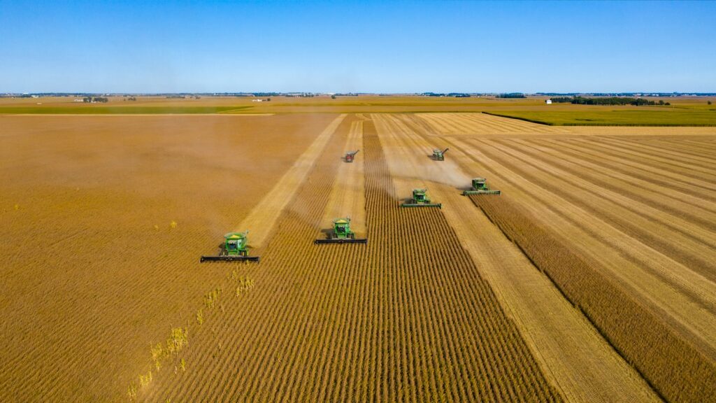 EU’s agri-food trade surplus climbs despite export drop and import shifts