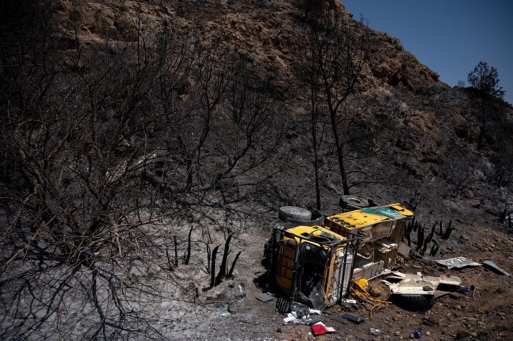 Wildfire consumes 7,600 hectares in northeastern Spain