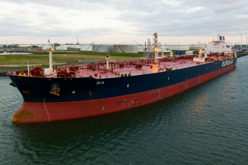 EU backs €103m Dutch aid for greener vessels amid shipping emission concerns