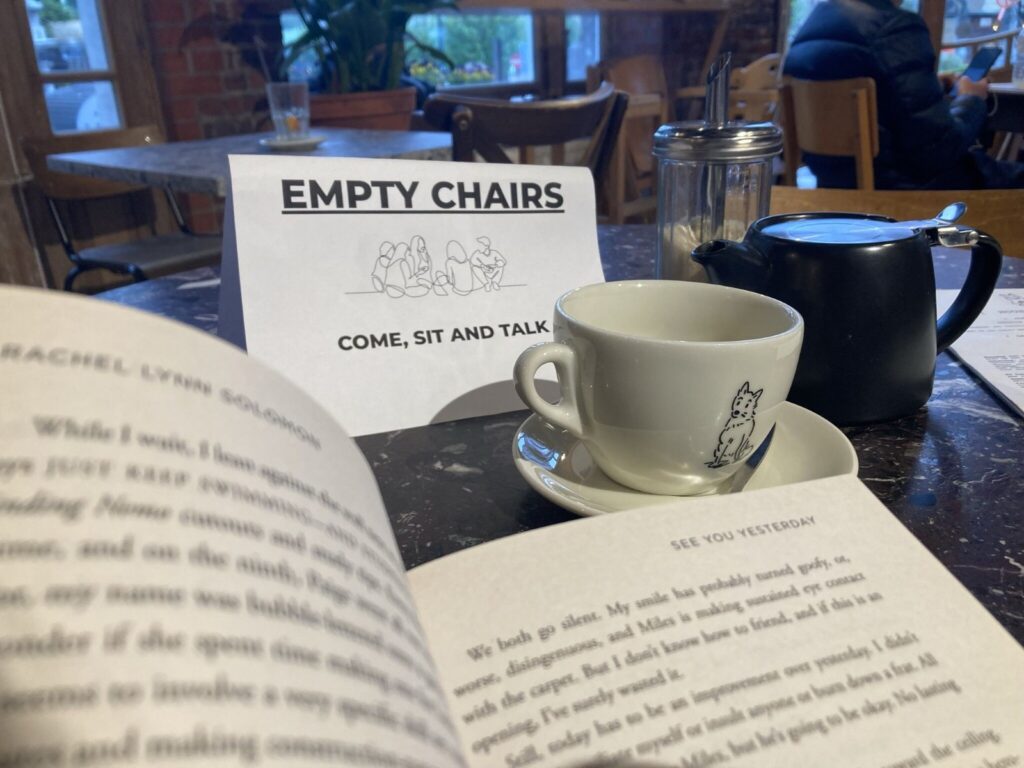 Feeling lonely in Brussels? Grab an empty chair