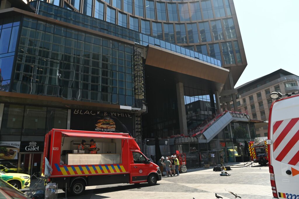 Five Belgians and a Romanian national died in OXY building fire in central Brussels