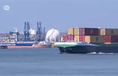 Potentially hazardous chemical leaked from container at Waasland Port