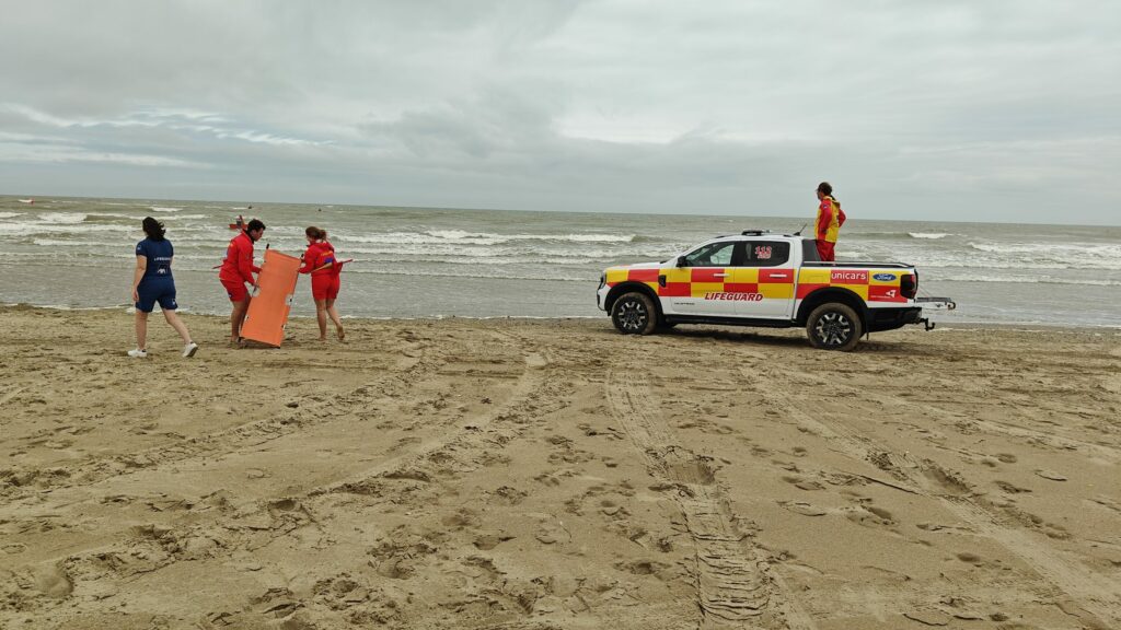 Two elderly men found dead days apart on West Flanders beach