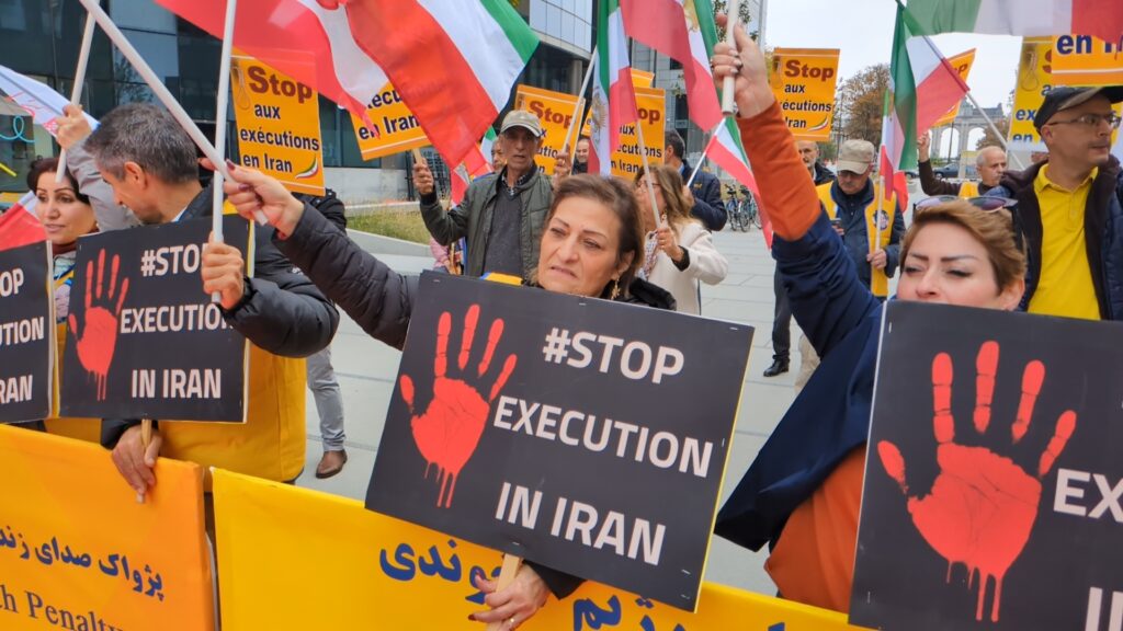 Fifty people protest outside of Iranian embassy against countrywide repressions