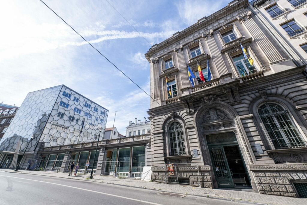 How more dutch speakers can fix Brussels' broken democracy