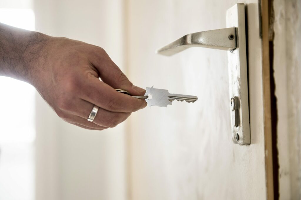 Flanders intensifies fight against illegal Airbnb rentals with new measures