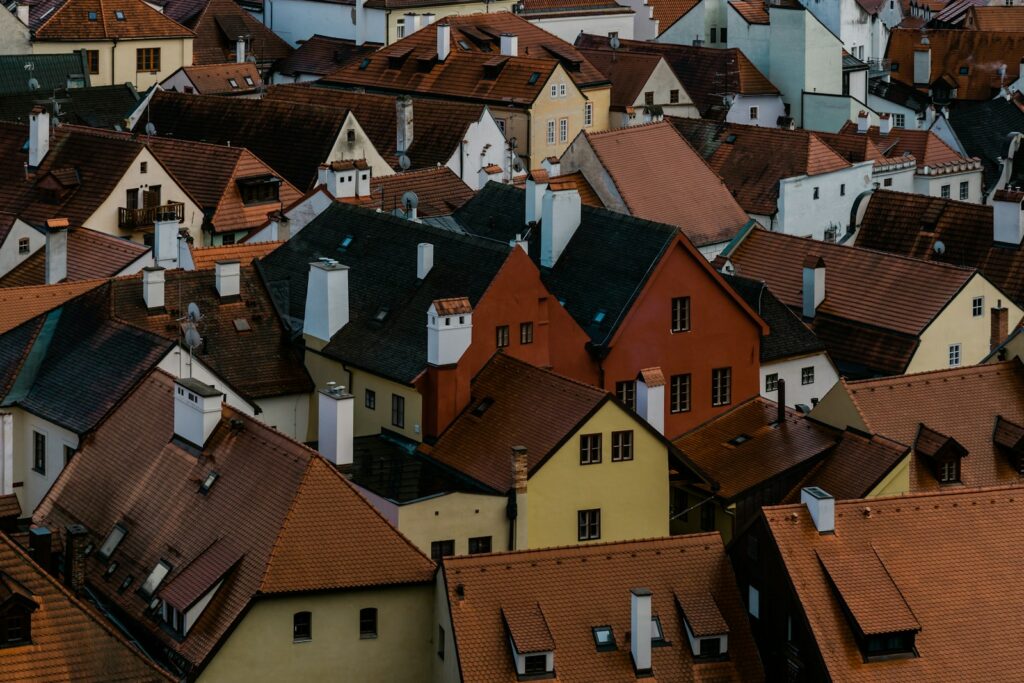 Housing, citizenship under the spotlight as EU registers new initiatives