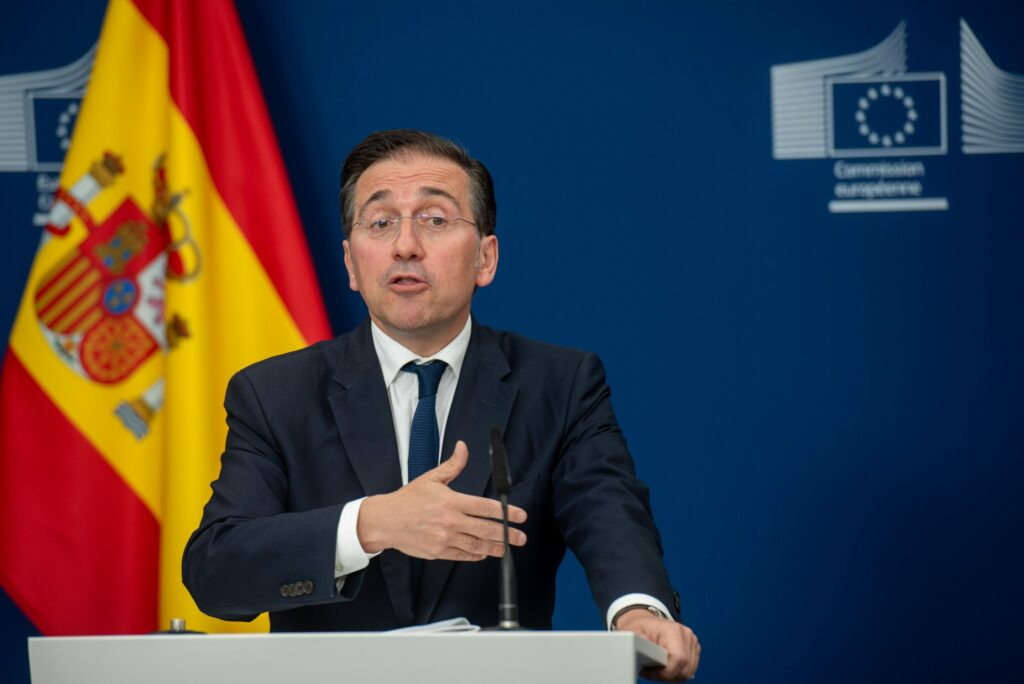 Italy wants Spain suspended from Schengen and calls its migration policy 'profoundly wrong'