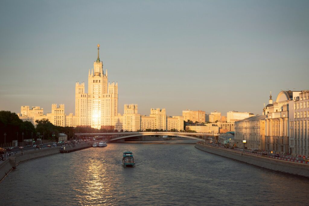 European countries join EU in tightening sanctions against Russia