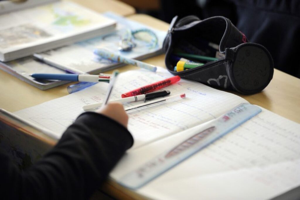 Free school supplies scheme falls short of full costs, survey shows