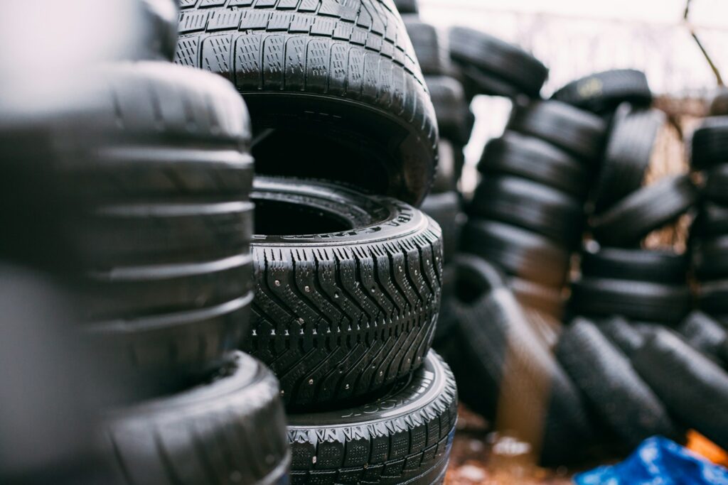 Public invited to weigh in on EU energy and tyre labelling overhaul