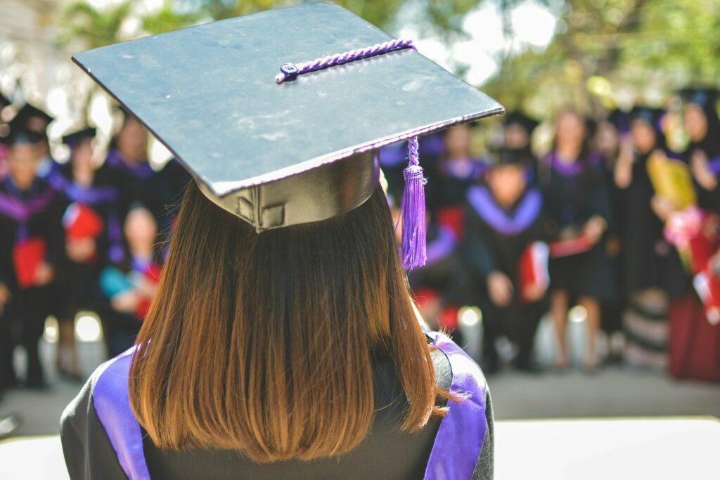 Women dominate EU university graduations, but ICT sees striking gender divide
