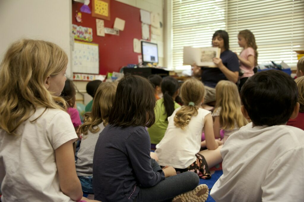 EU education spending stagnates at 4.7% GDP amid decline since 2020
