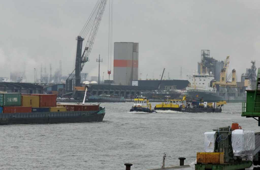 Maritime pilots seek millions of euros from Flanders in seniority dispute