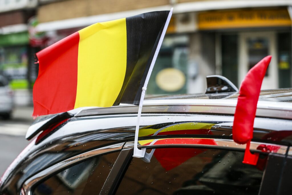 Belgian nationality requests down by half since fee increase to over €1,000
