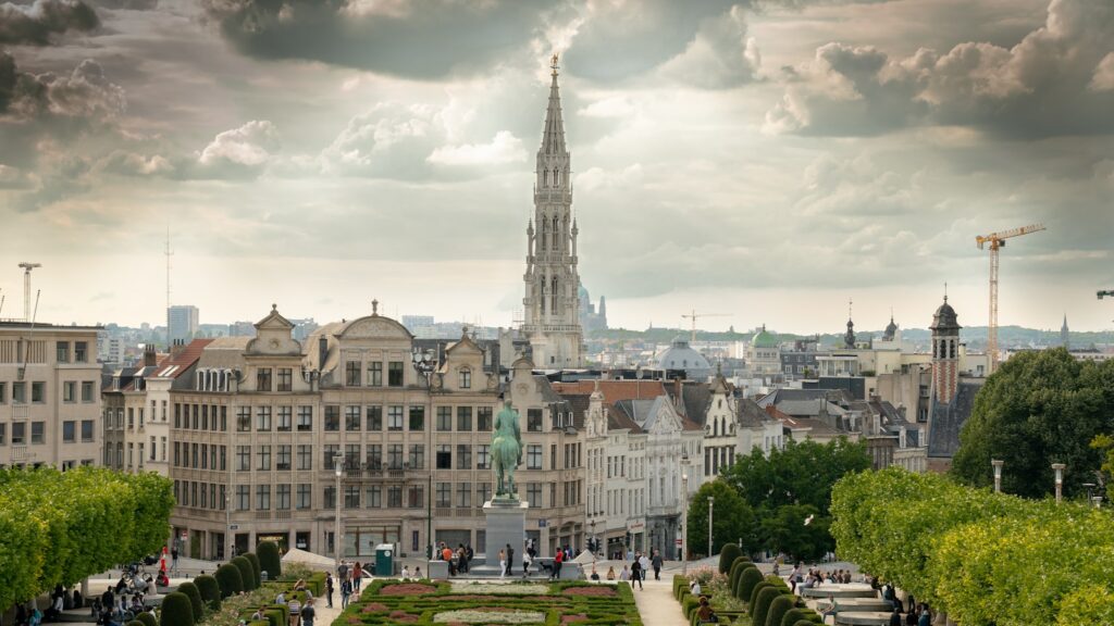 Air pollution threshold exceeded at five monitoring stations, including Brussels