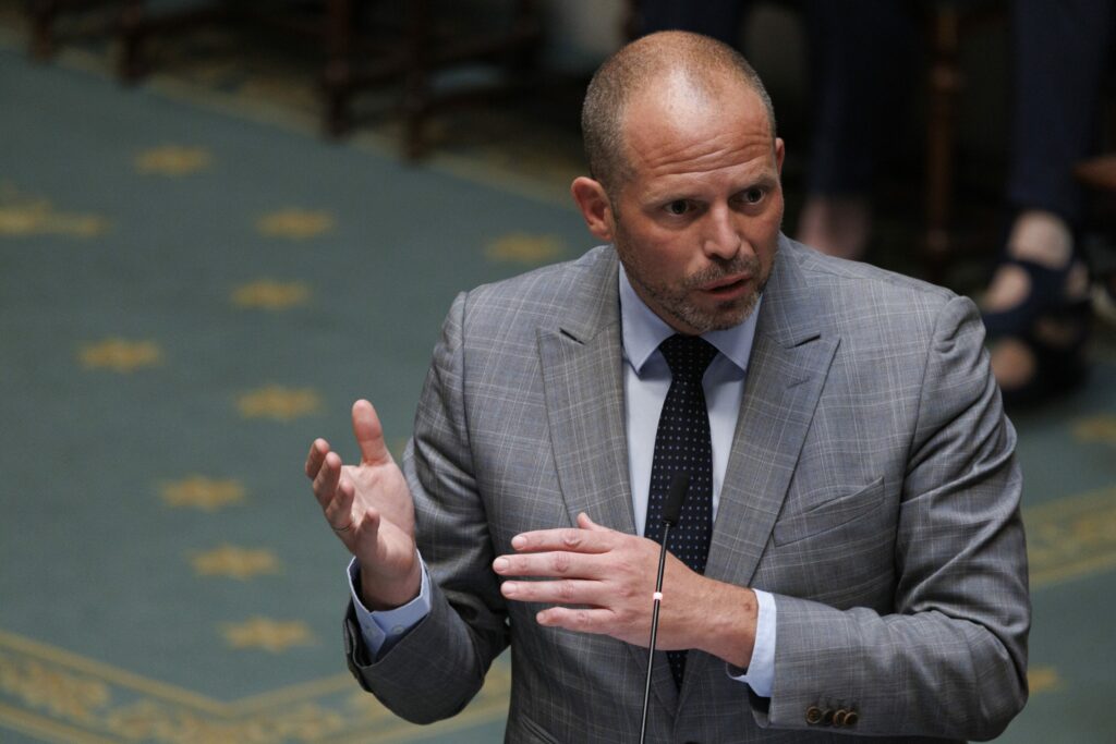 Belgium ignored negative opinions for eight defence contracts