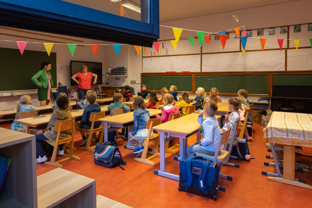 Flemish students return to school amid vast reforms