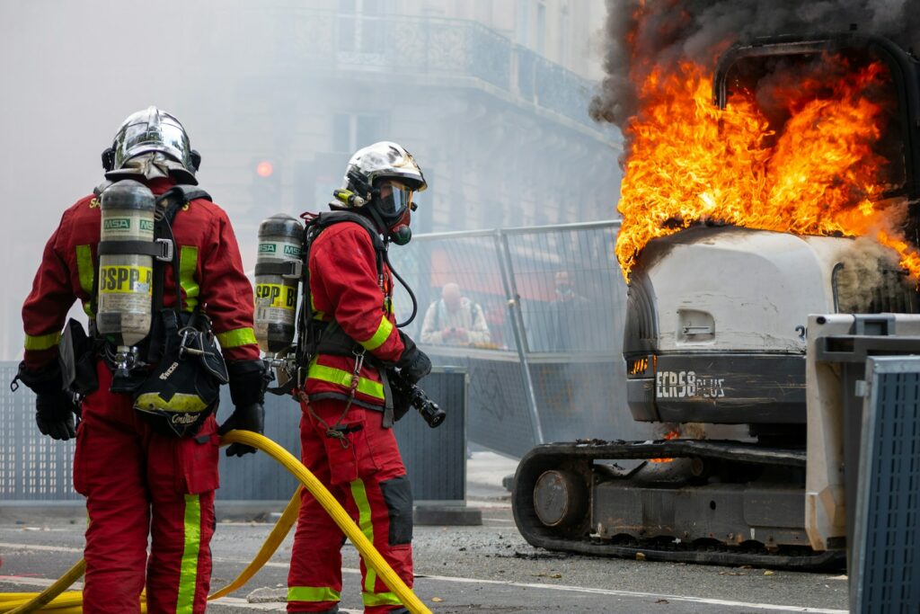 EU employed 372,400 professional firefighters in 2025