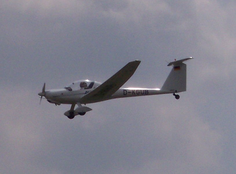 Two dead after tourist glider plain crash in Croatian mountains