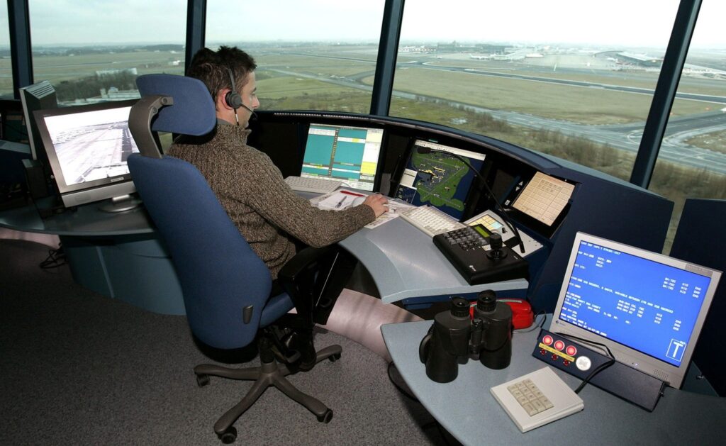 Air traffic controller announces new job vacancies in Belgium