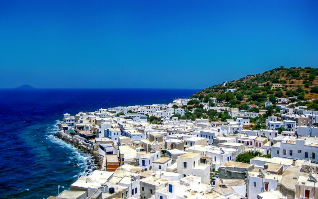 EU backs Greece’s €4.77b aid plan for clean transition’s social costs