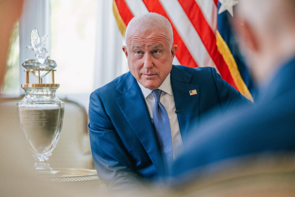 US envoy promises to stop insulting Belgian politicians