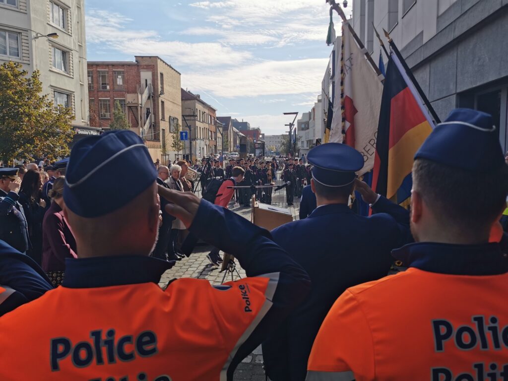 Plaque honouring Molenbeek WWII hero returns home