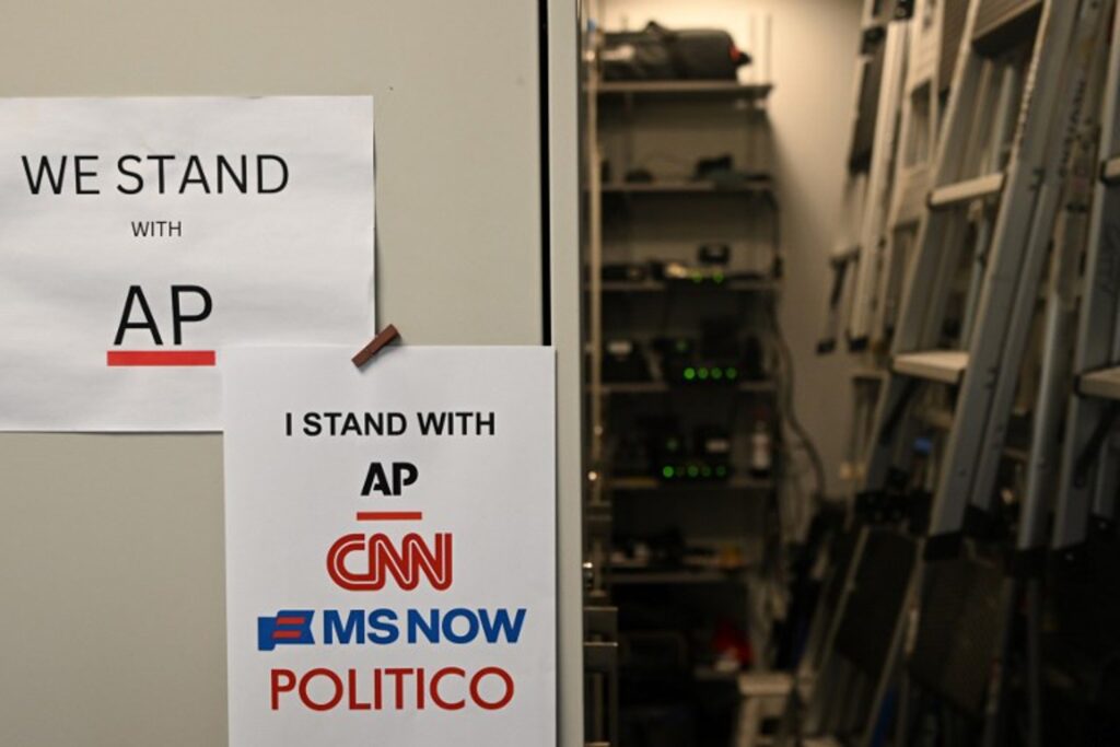 US judge orders to restore White House press access, despite Trump's ban
