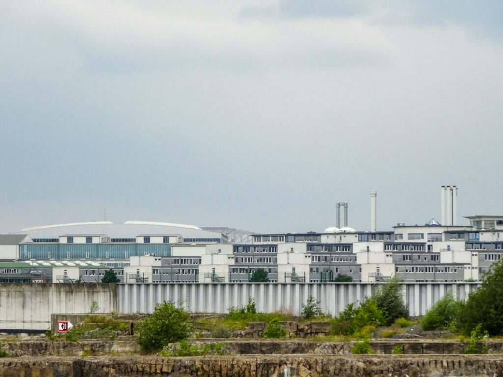 EU watchdog approves logistics deal, citing minimal market impact in Hamburg