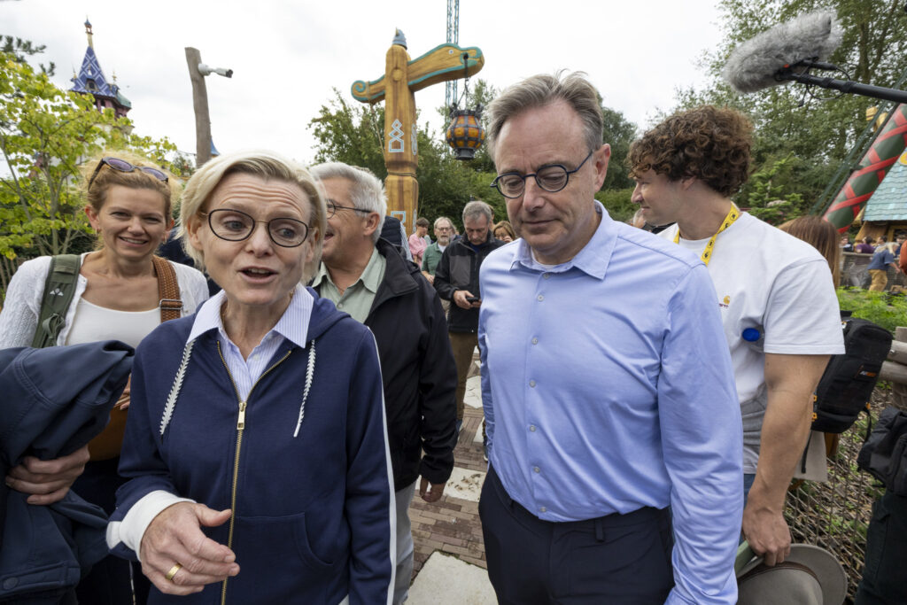 Coalition partners to discuss budget for next year on Monday