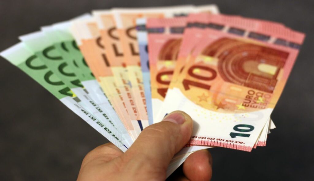Wages set to grow just 0.89% this year – why are pay increases slowing in Belgium?