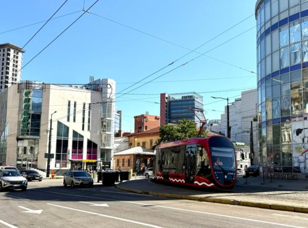Ukrainian city defies war with modern trams funded with EU loan