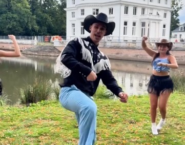 Belgian singer under fire for racist lyrics in new song