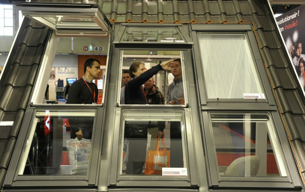 Buildings that fail you twice: Why Brussels' heatwave is a credit risk