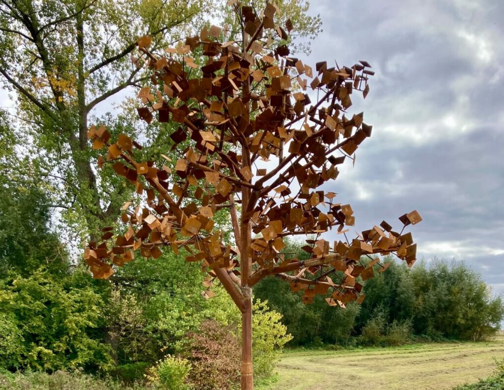 Brussels hospital inaugurates memorial tree for families who have lost a baby