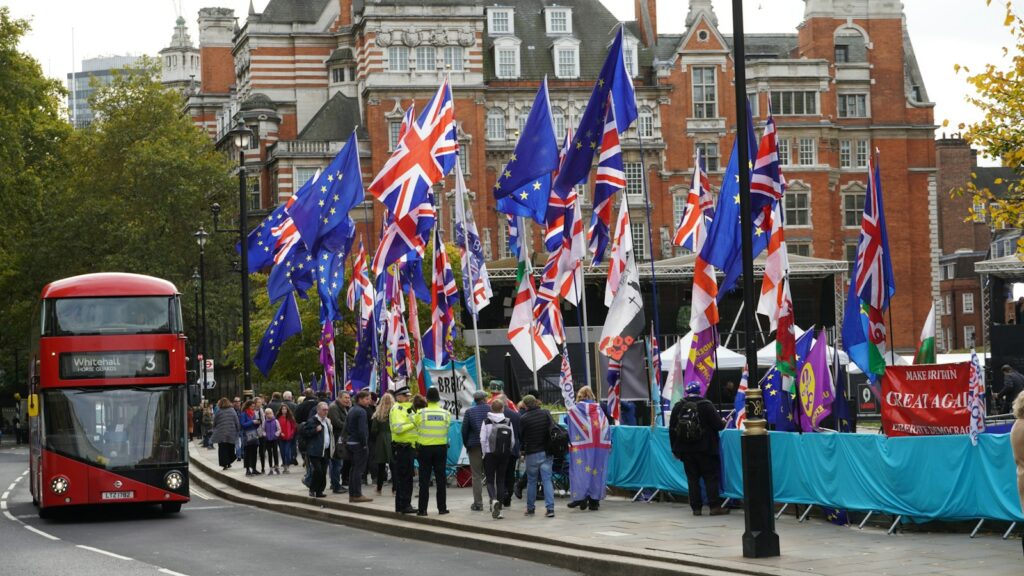 EU and UK prepare for high-stakes summit on defence and trade ties
